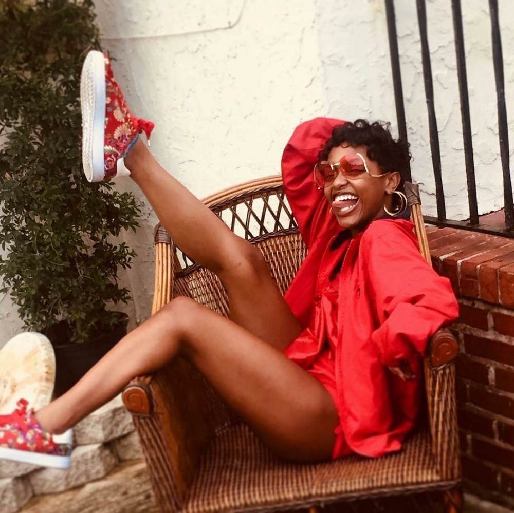 Meet your Posher, Ebony